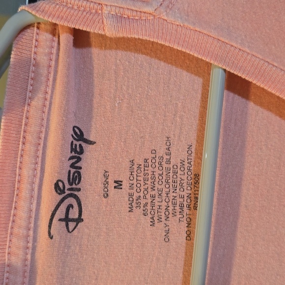 Walt disney mickey mouse tshirt - Picture 2 of 3